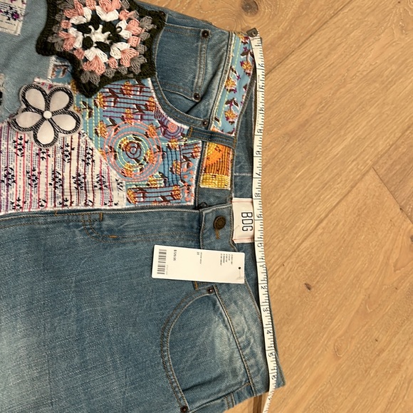 BDG bell bottom jeans size 31 never worn brand new - Picture 8 of 8